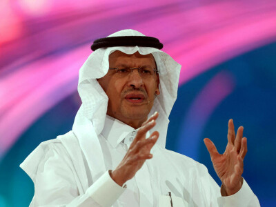 Saudi energy minister says countries should not misuse oil stocks