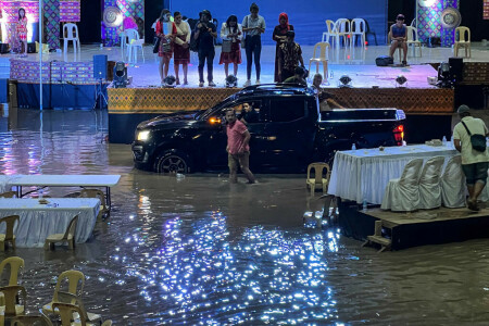 Thirteen killed as storm lashes southern Philippines