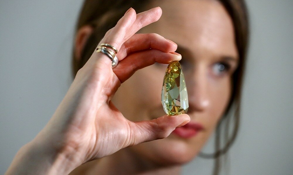 'The Golden Canary': Sotheby's unveils record-breaking diamond in Dubai