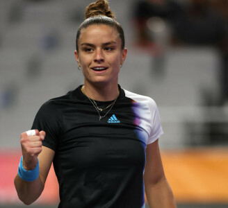 Sakkari edges Pegula to open WTA Finals