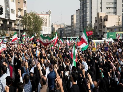 Iran releases eight journalists detained amid protests