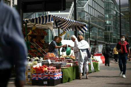 British grocery inflation hit record 14.7% in October