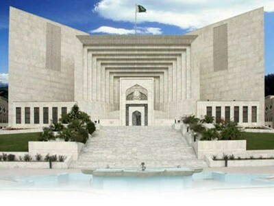 SC declares PEMRA chief cannot be given sole, unfettered power to suspend broadcast licences