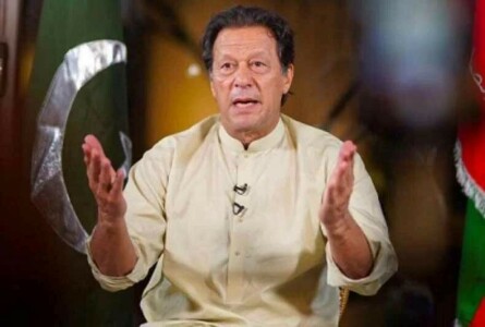PM violated official secrets act by consulting Nawaz on army chief's appointment, claims Imran