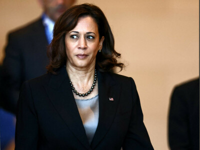US VP Harris met briefly with China's Xi at APEC