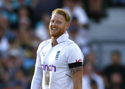 England cricketers land in Pakistan for first Test series in 17 years