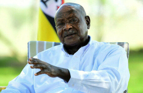 Uganda&rsquo;s president extends Ebola epicentre&rsquo;s quarantine for 21 days