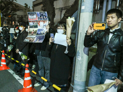 China tightens security after rare protests against COVID curbs