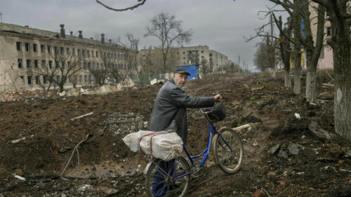 2022: a year of living dangerously