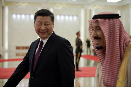 Xi travels to Saudi for three days of Mideast outreach