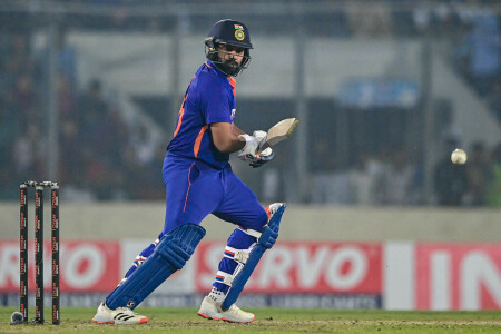 Rohit out of final Bangladesh ODI with thumb injury