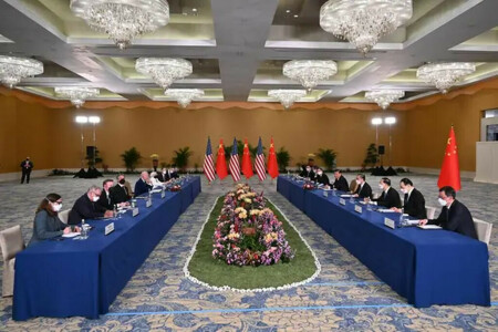 High-level US envoys to visit China in effort to repair ties