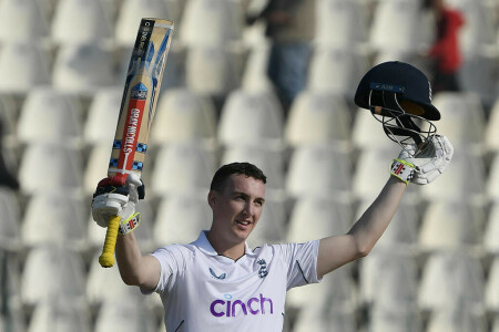 England&rsquo;s Brook reaches century in Multan Test