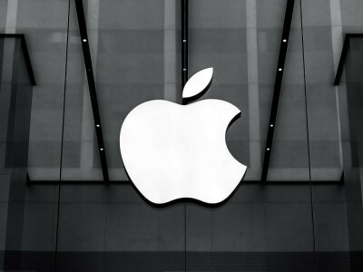 Apple&rsquo;s Japan investment crosses $100bn, CEO Cook visits chip epicentre