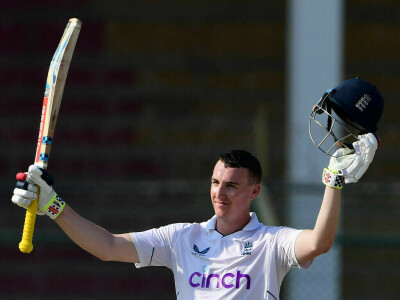 Bairstow should come straight back into England side: Brook