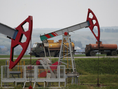 Oil rises on hopes for China&rsquo;s economy