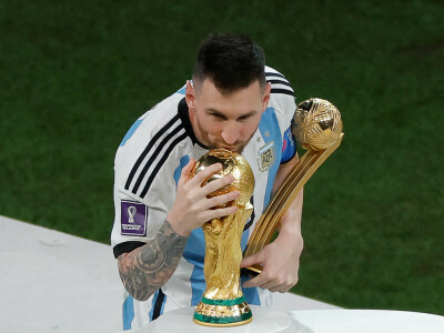 &lsquo;The Greatest&rsquo;: Messi and Argentina the toast of world media
