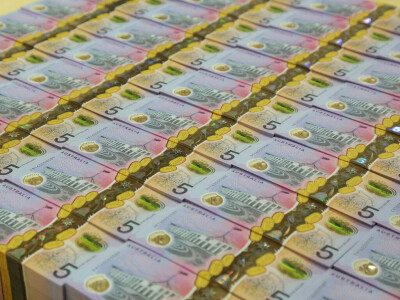 Australia, NZ dollars on backfoot as U.S. data bolsters hawkish policy fears Australia, NZ dollars on backfoot as U.S. data bolsters hawkish policy fears