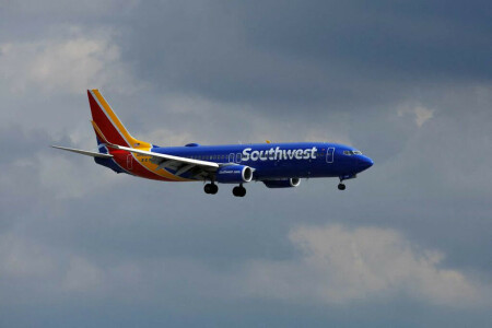 US to examine Southwest Airlines cancellations, calls &lsquo;unacceptable&rsquo;