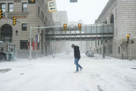 US winter storm death toll rises to 61