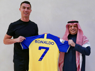 Ronaldo joins Saudi Arabian club Al Nassr until 2025