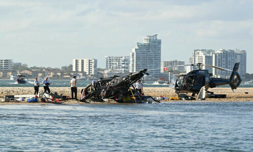 Two British citizens among dead in mid-air helicopter collision near Australian theme park