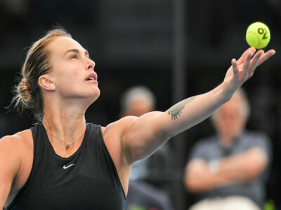 Sabalenka, Nishioka power into Adelaide semi-finals