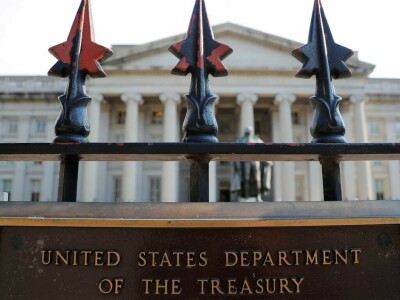 US yields fall after mixed non-farm payrolls report