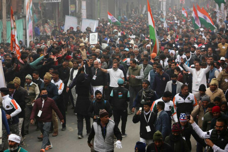 Marching across India, Gandhi scion aims to repair Congress party&rsquo;s image