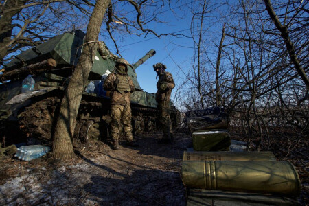 Fierce fighting in Ukraine&rsquo;s Soledar leaves battlefield strewn with corpses: Zelenskiy