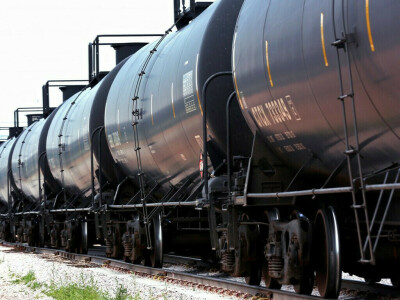 Russia works on measures to curb discounts on its oil prices