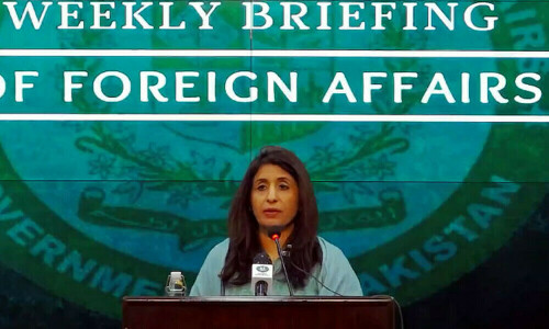 Seizure of uranium at Heathrow Airport: UK authorities have not shared any info: FO
