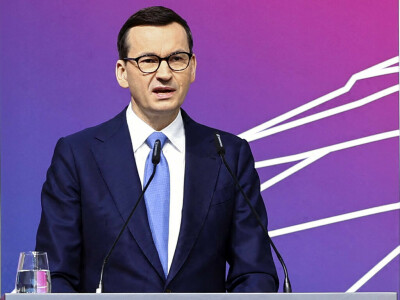 Polish PM to Germany: send Ukraine all weapons, including tanks