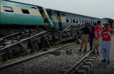 Blast derails train in Balochistan, at least 15 injured