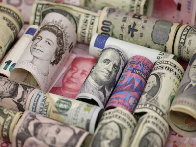 Dollar surges against the yen as nerves fray over economic outlook Dollar surges against the yen as nerves fray over economic outlook