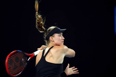 Ruthless Rybakina rolls into Australian Open semi-finals