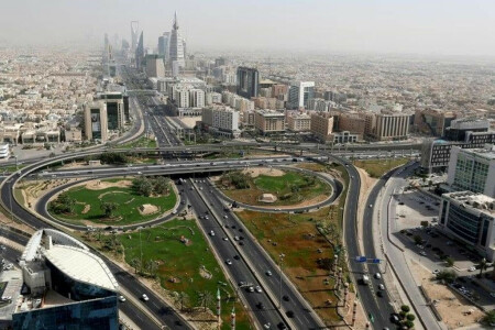 Gulf economies to slow this year on sluggish oil demand