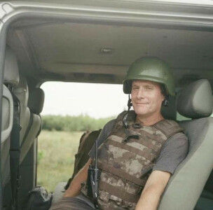 Two UK aid workers killed in Ukraine: families