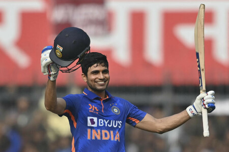 Opener Gill&rsquo;s maturity impresses India captain Rohit
