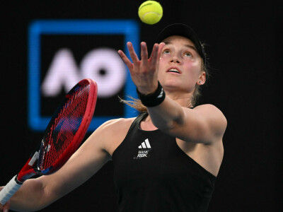 Rybakina beats Azarenka to reach Australian Open final