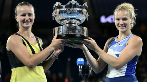 Krejcikova-Siniakova defend Australian Open women&rsquo;s doubles title
