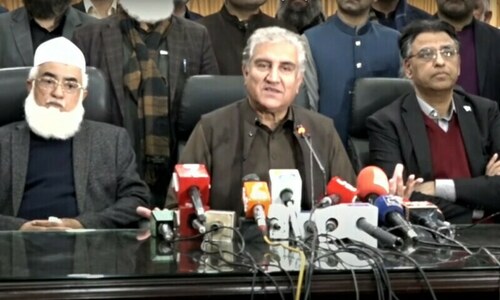 Former PML-N lawmaker Pir Aminul Hasnat joins PTI