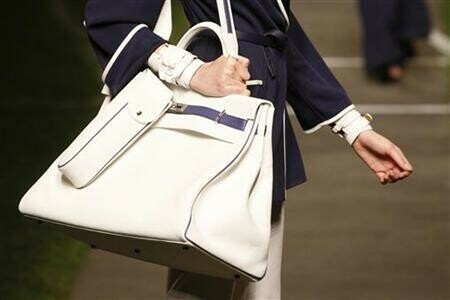 Hermes, NFT creator spar over &lsquo;MetaBirkins&rsquo; in trademark trial