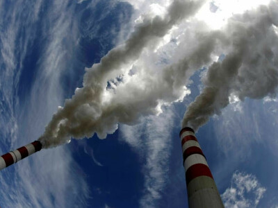 Global carbon markets value hit record $909bn last year