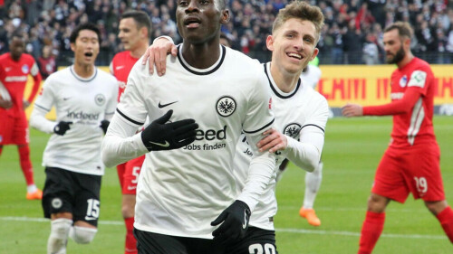 Kolo Muani double guides Frankfurt to German Cup quarters
