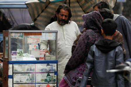 IMF, Pakistan to resume talks on unlocking bailout funds, official says