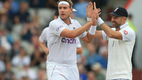 England&rsquo;s Broad returns for first Test against New Zealand