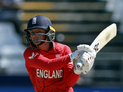 England cricketer in &lsquo;terrifying&rsquo; Cape Town cable car drama