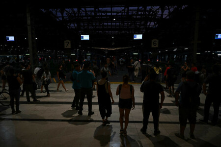 Massive power cut plunges Argentina into dark for hours
