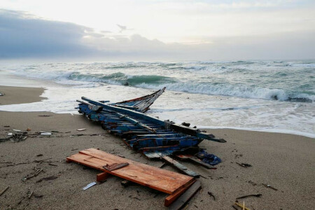 Former Pakistan woman hockey player killed in Italian shipwreck